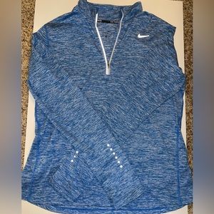 Nike Dri-Fit Long sleeve - half zip up ✔️